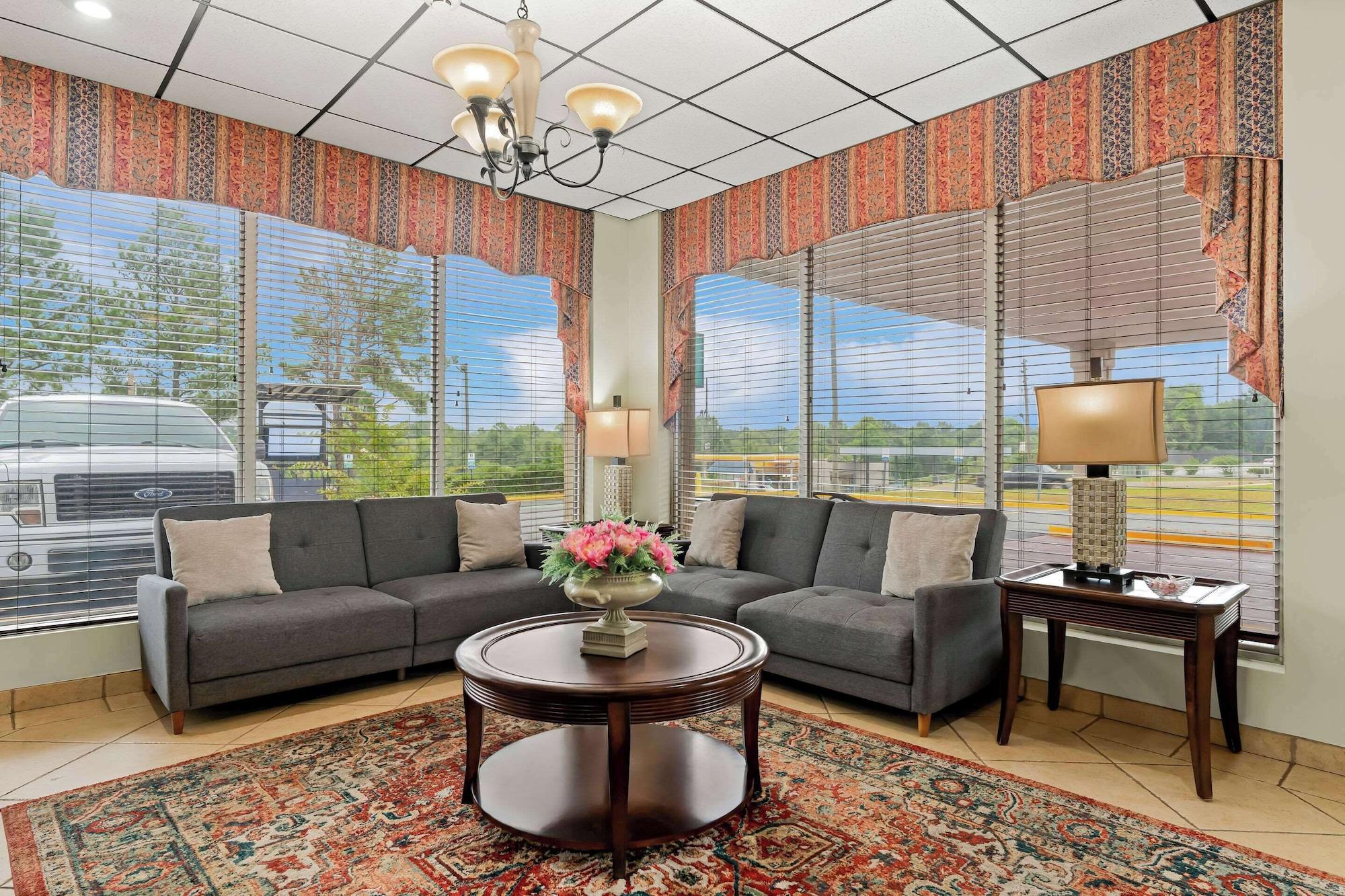 Vista Lobby Quality Inn Americus