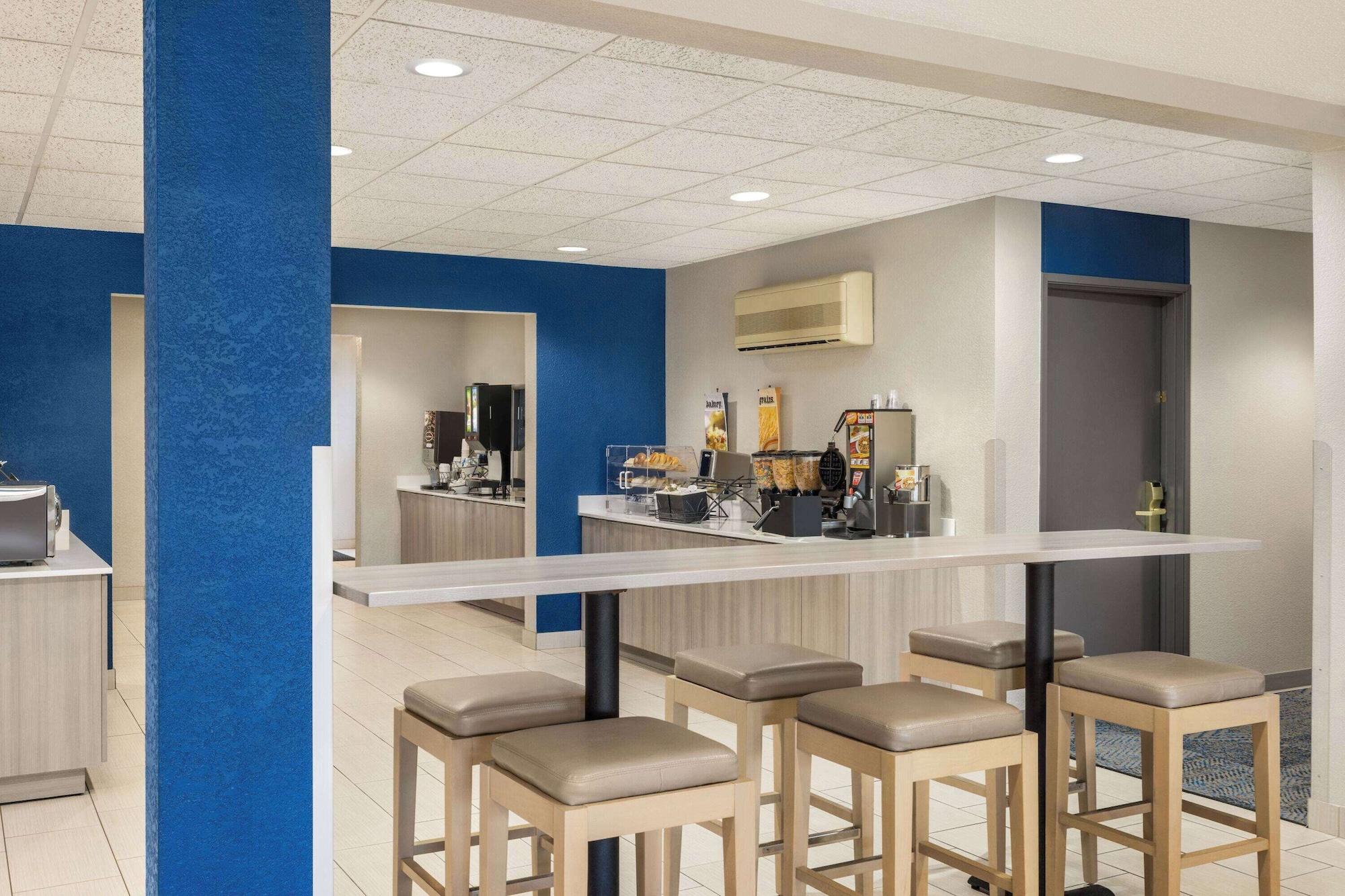 Restaurant Microtel Inn & Suites by Wyndham New Ulm