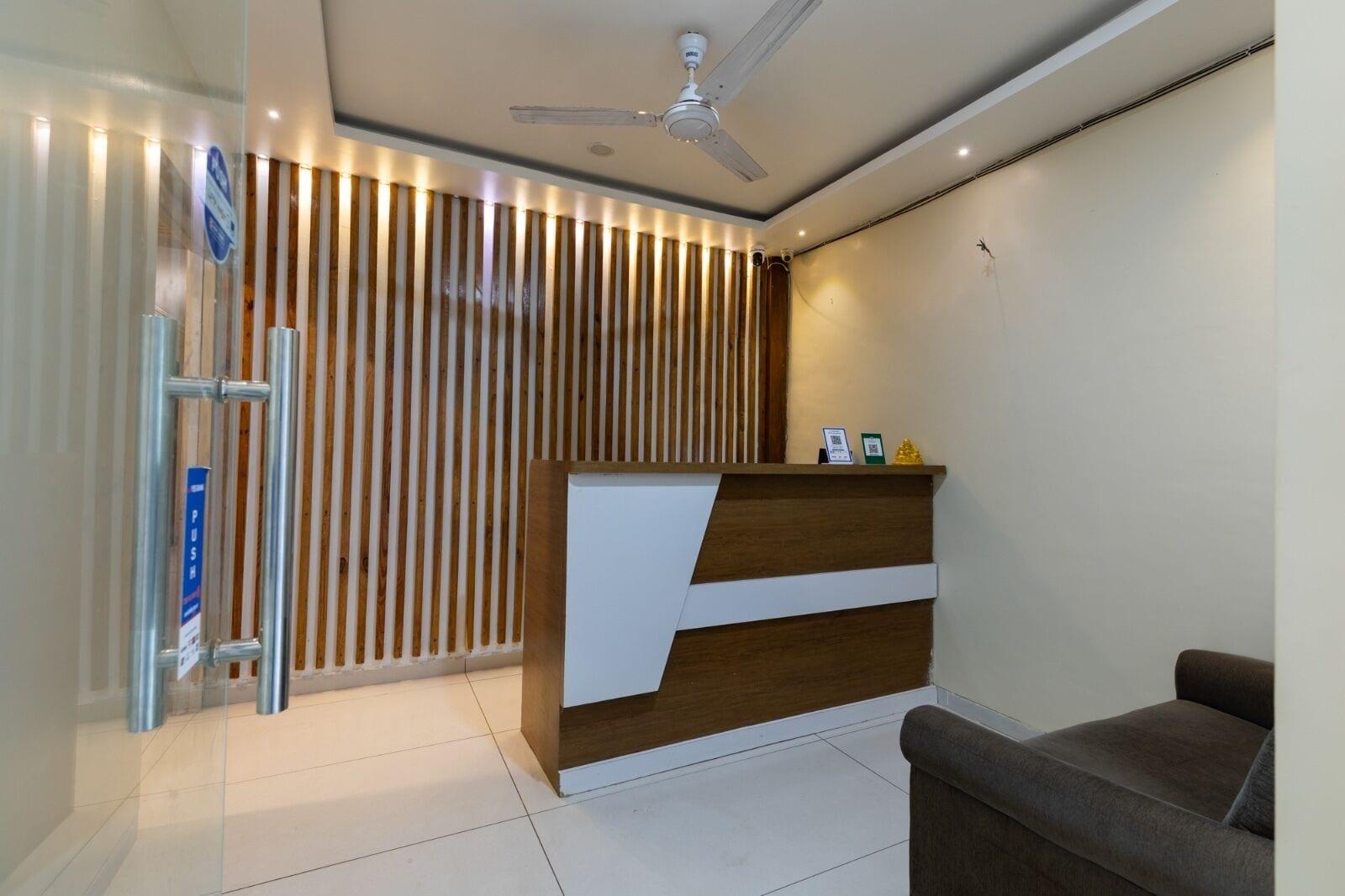 Vista Lobby Hotel Stayland Inn