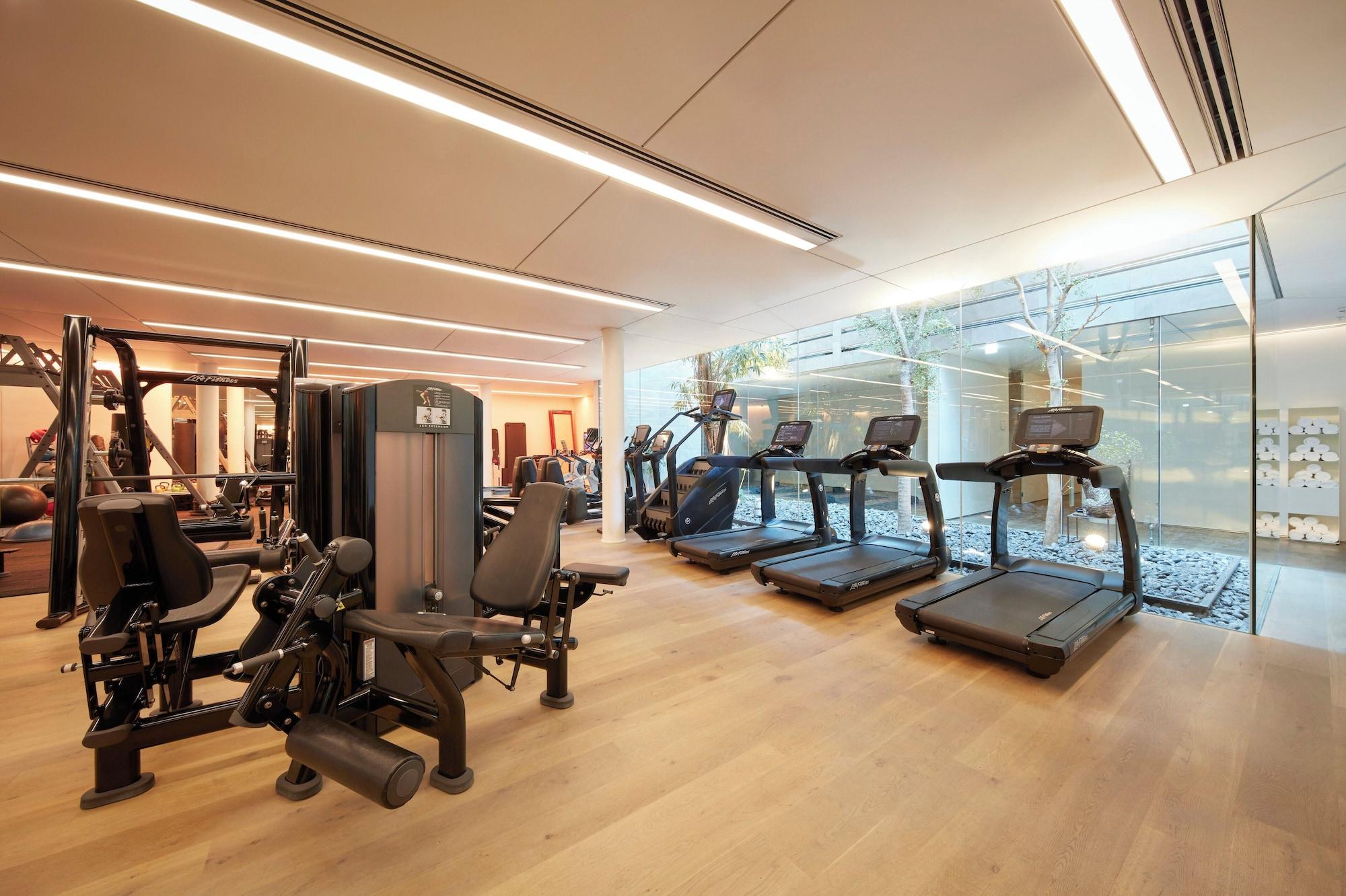 Gimnasio Conservatorium Hotel