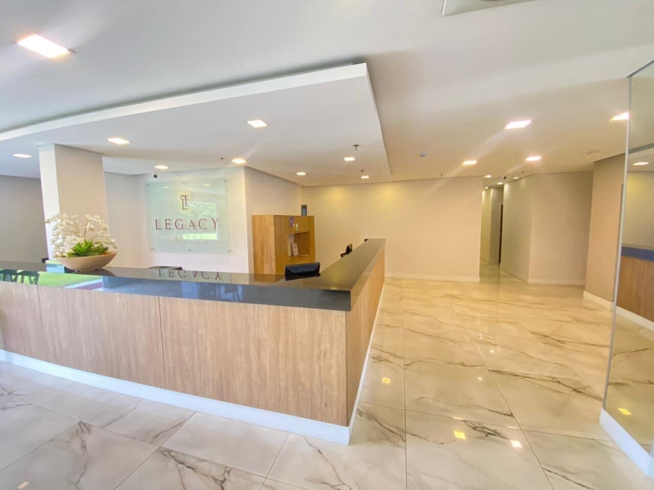 Vista Lobby Legacy Hotel