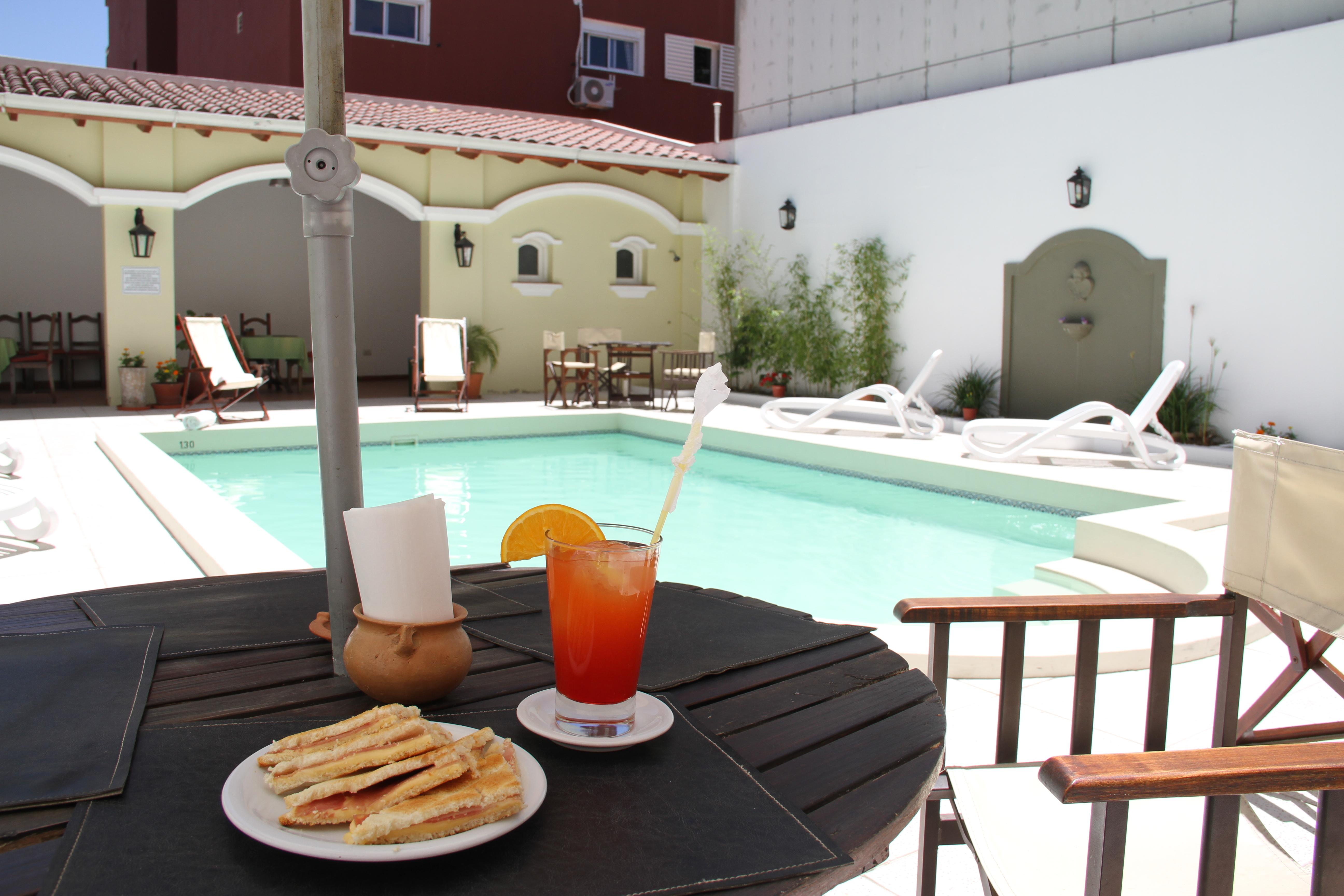 Vista Piscina Altos De Balcarce Hotel