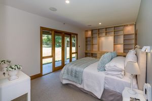 Arriendo temporal - Bond Estate Luxury Accommodation