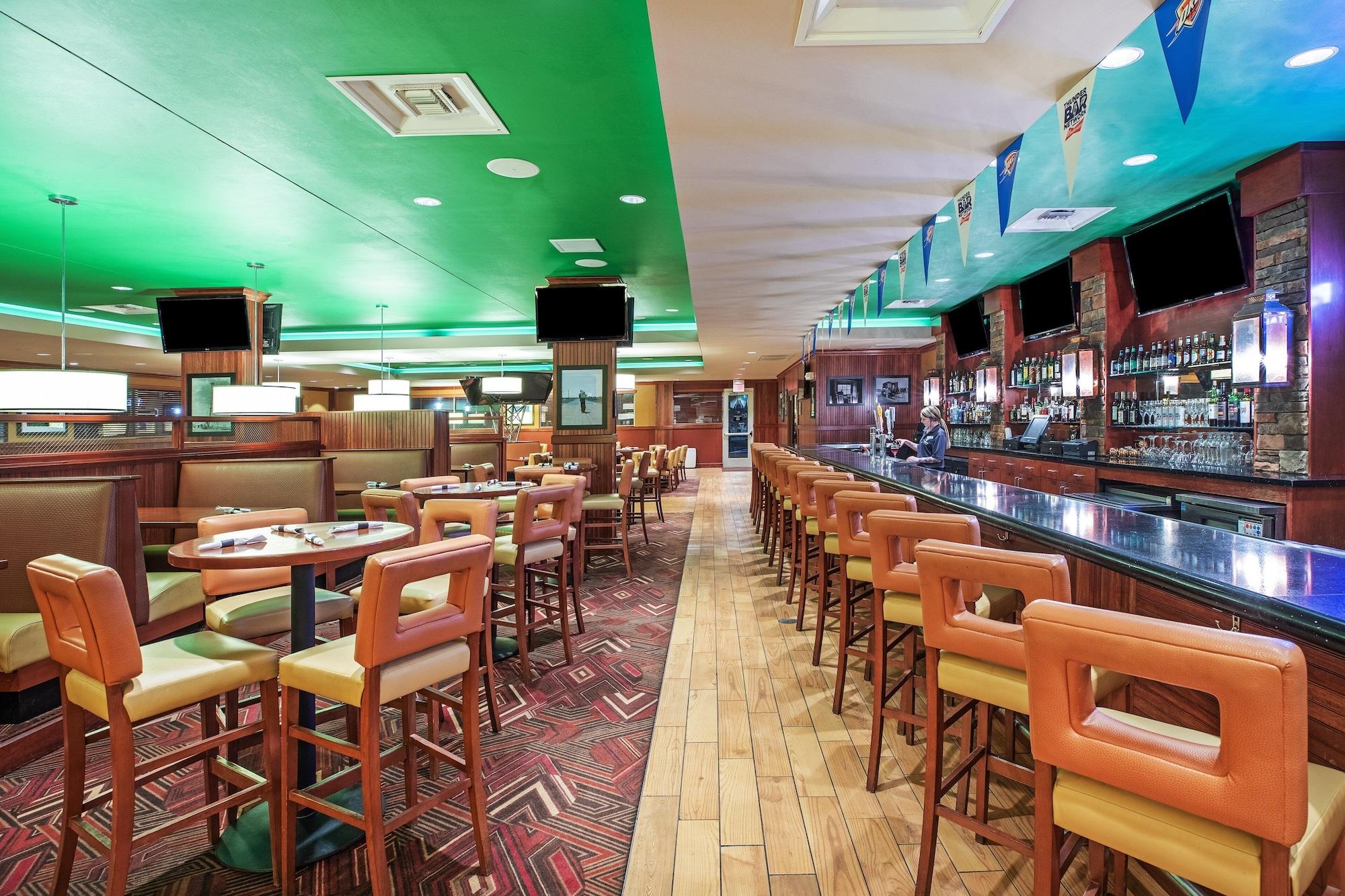 Restaurant Holiday Inn Ardmore I-35 by IHG