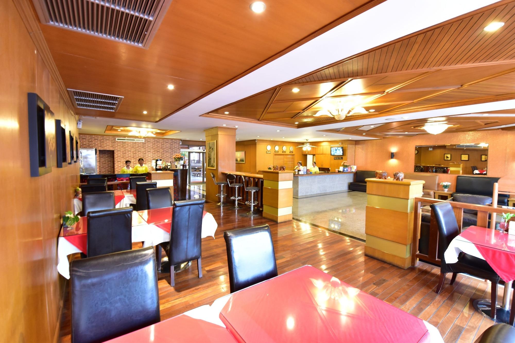 Restaurant Dynasty Inn Pattaya