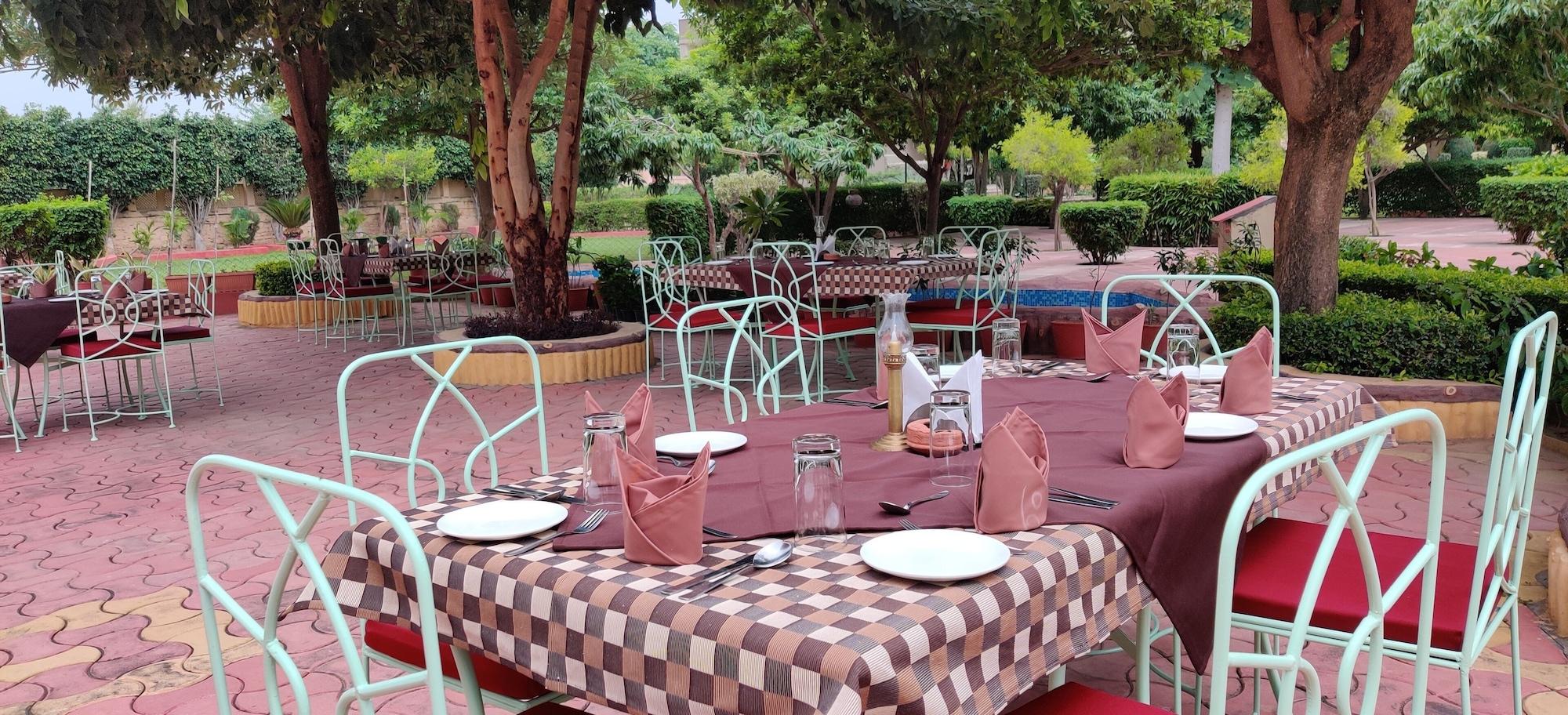 Restaurant Mulberry Araliayas Resort & Spa