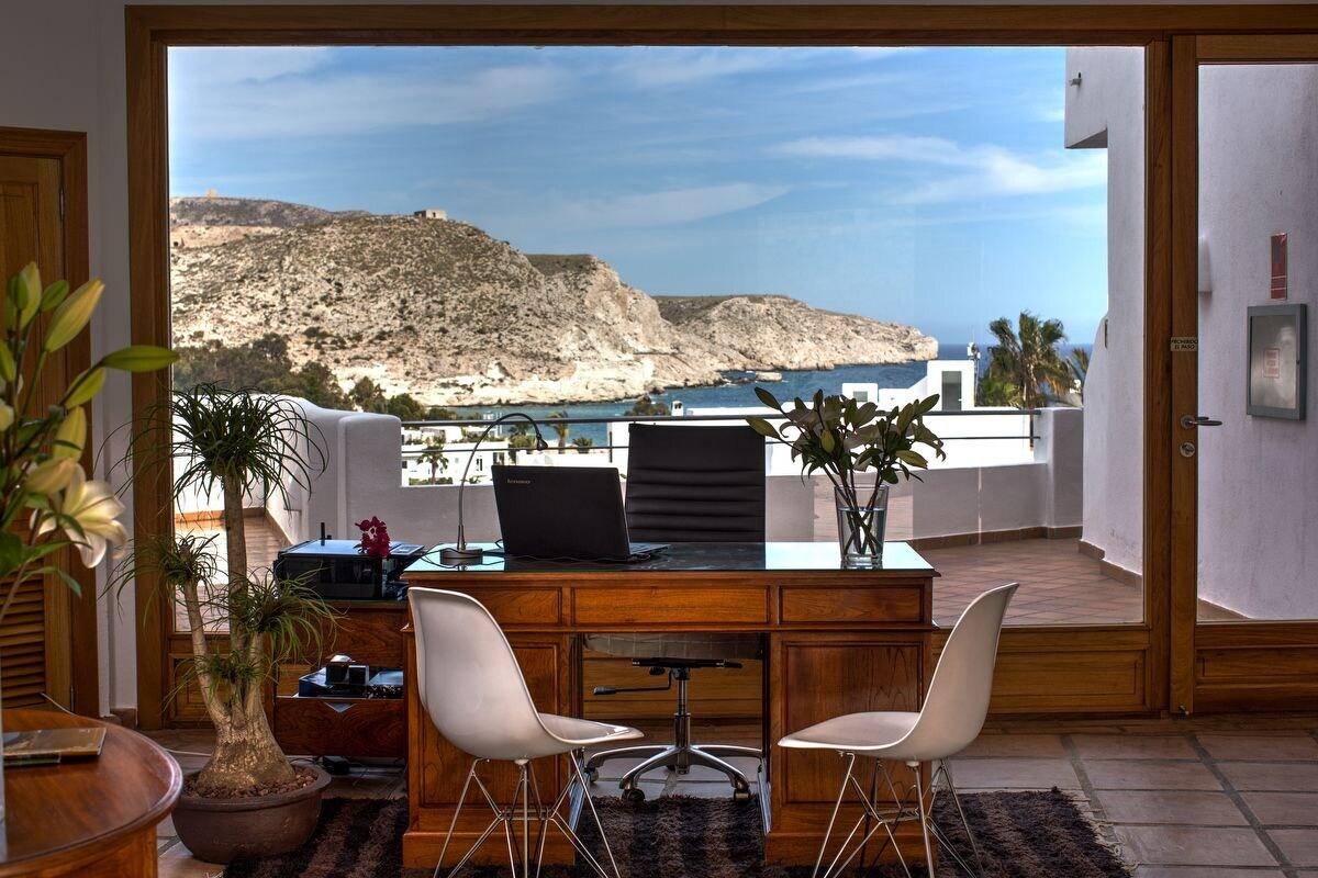 Vista Lobby Boutique Hotel El Tio Kiko