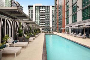 Hospedagens - Carte Hotel San Diego Downtown, Curio Collection by Hilton