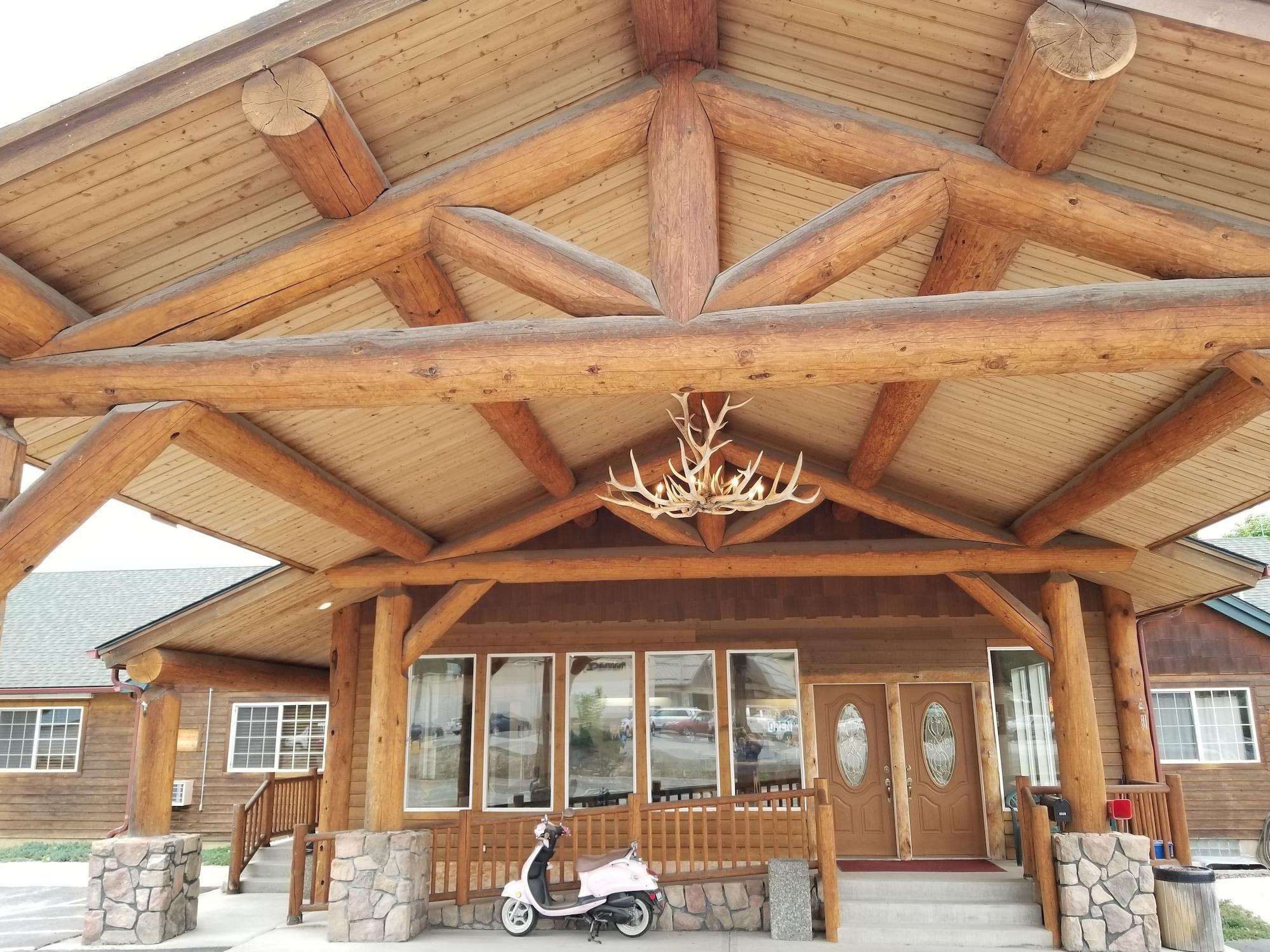 Varios Idaho Lodge and RV Park