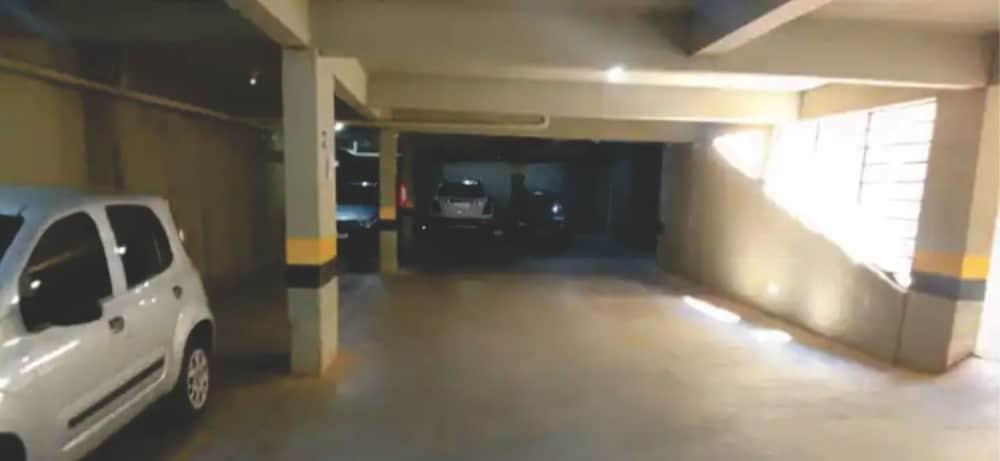 Varios Flats da Júnia