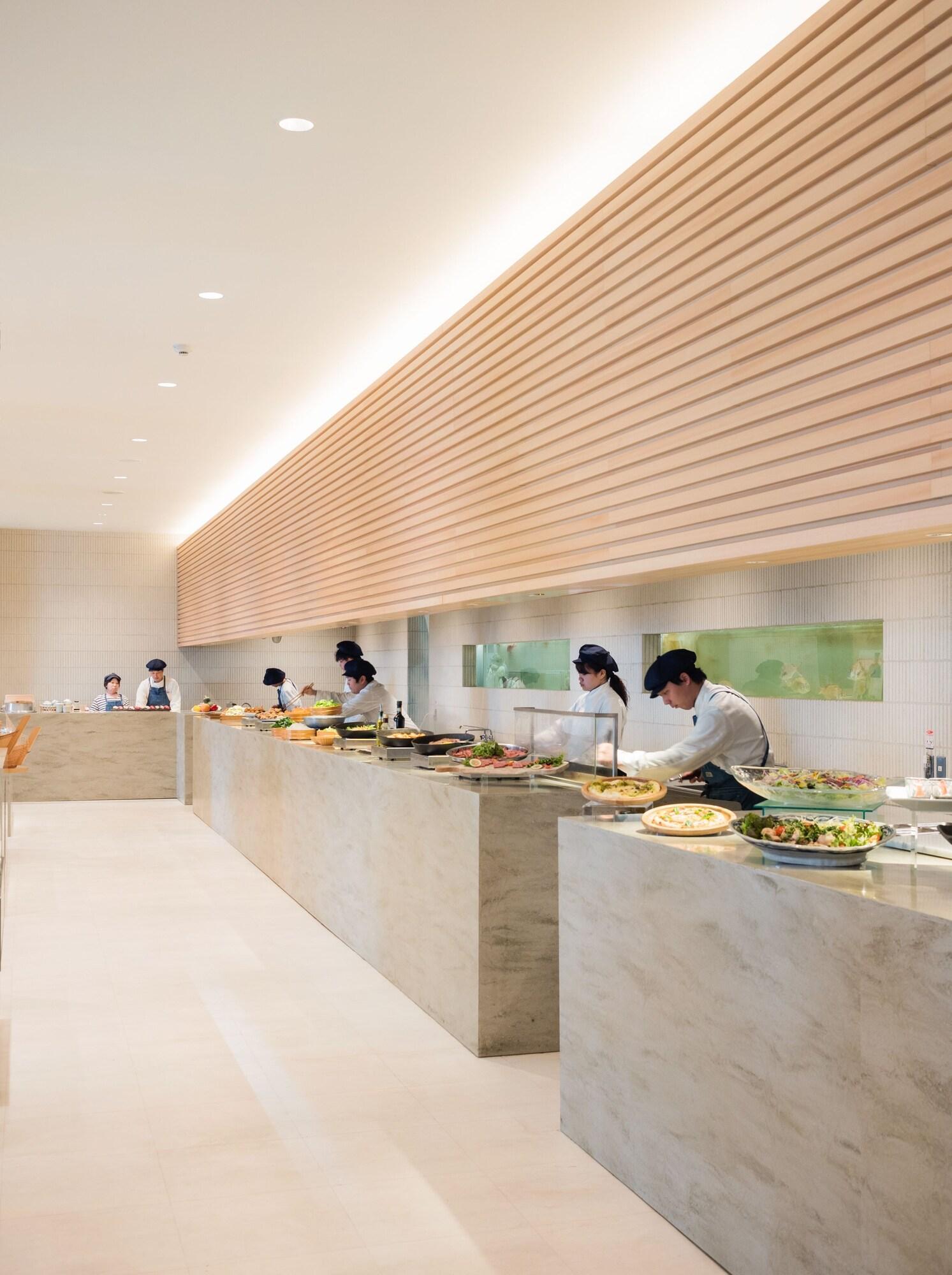 Restaurant Shirahama Key Terrace Hotel Seamore