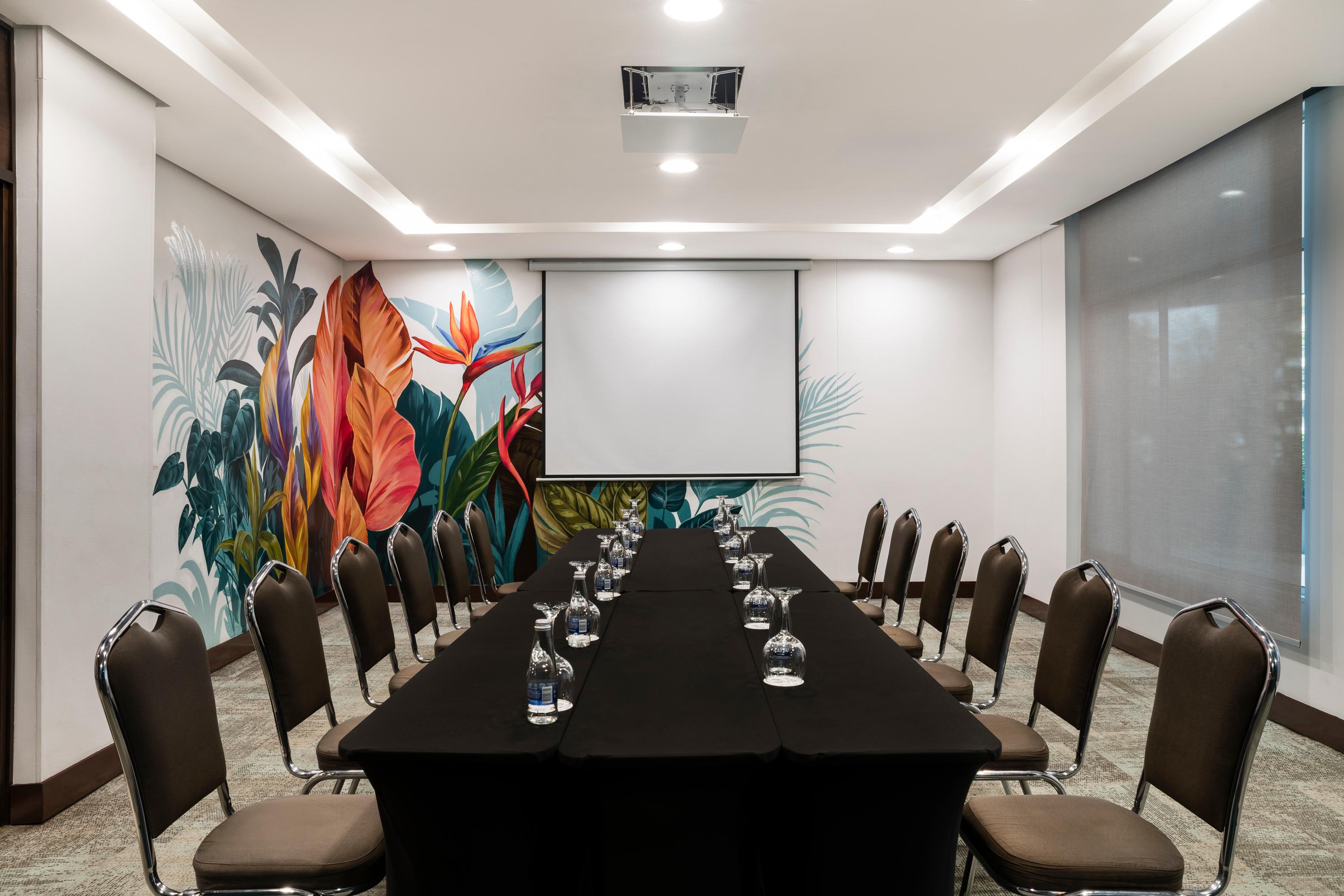 Sala de Reuniones Hotel Poblado Alejandría