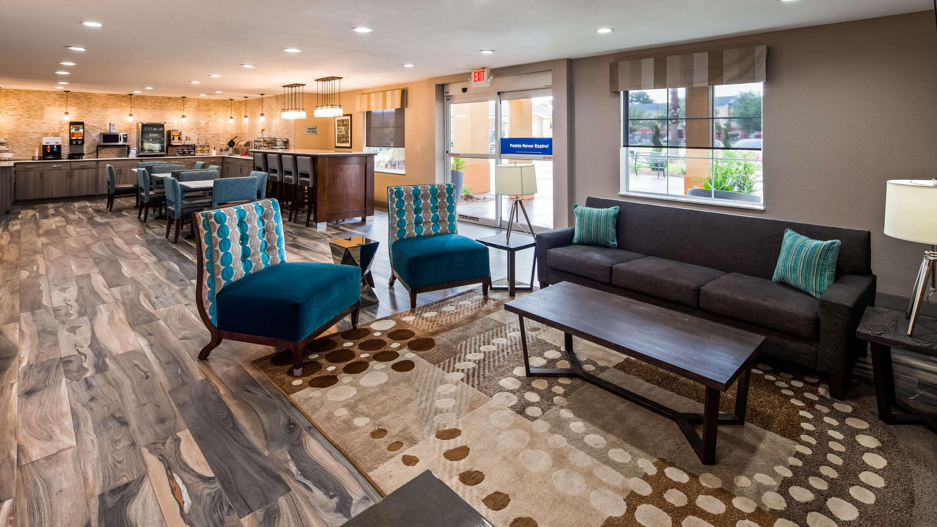 Vista Lobby Best Western Lafayette Inn
