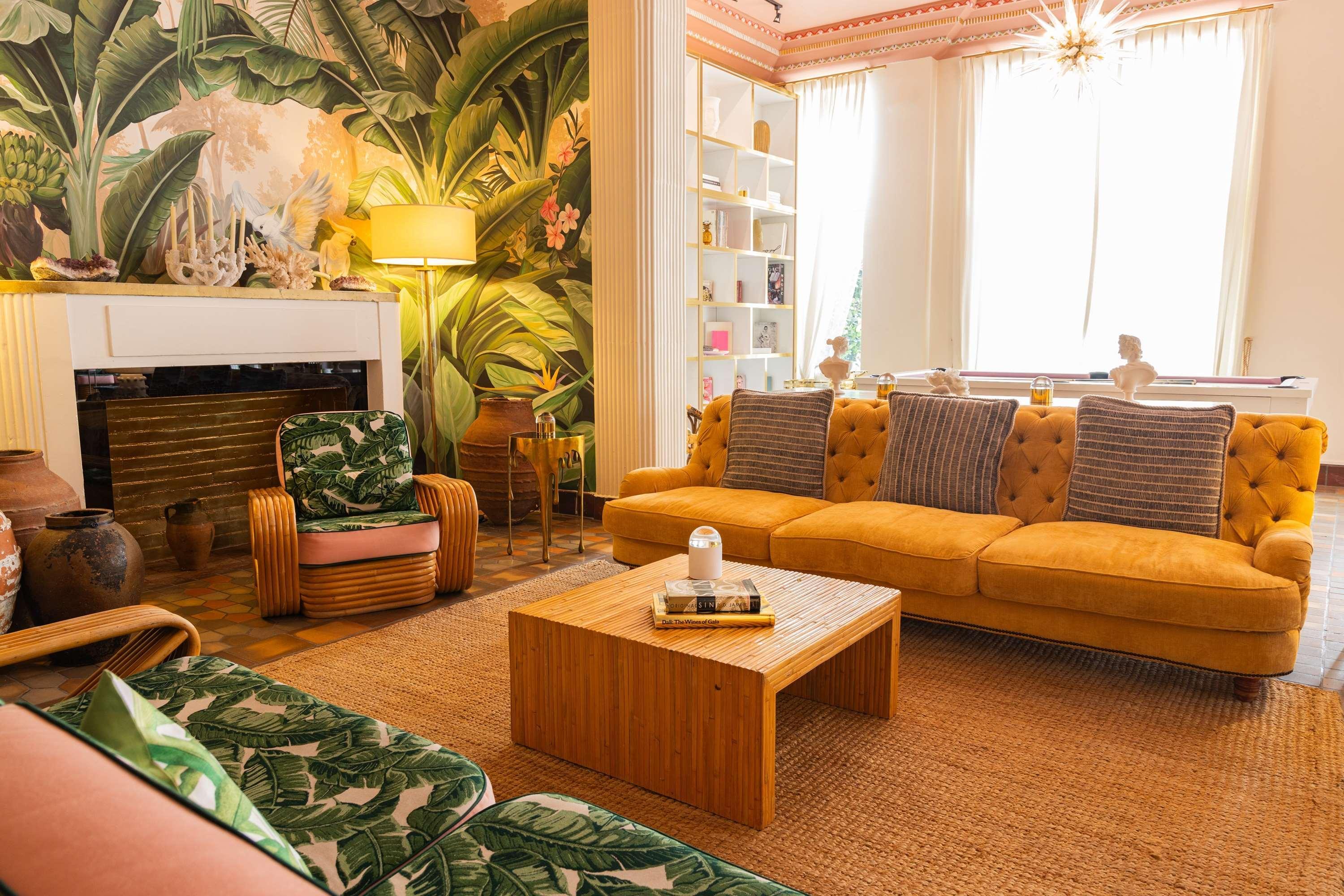 Vista Lobby The Savoy Hotel & Beach Club