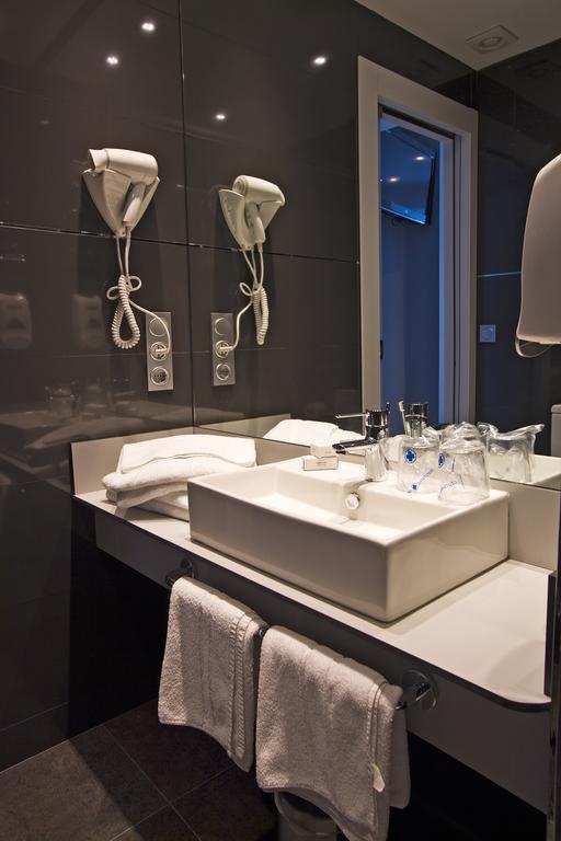 Baño Castillo Hotel