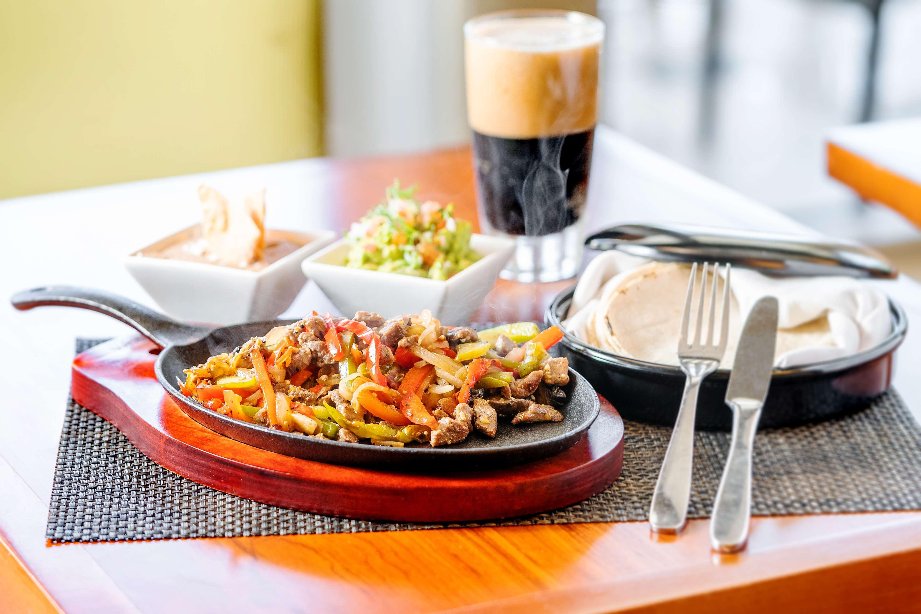 Restaurant Hyatt Place Los Cabos