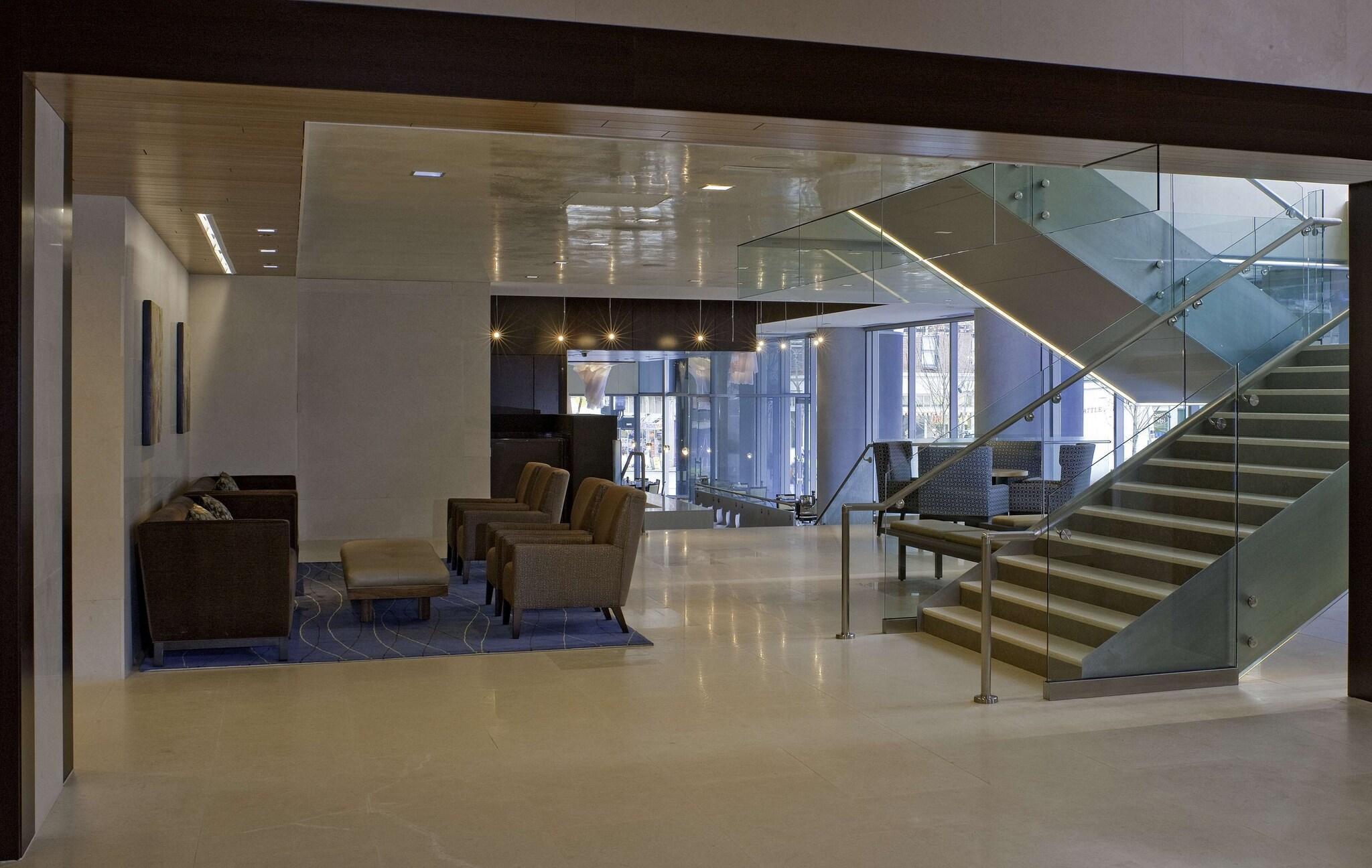 Vista Lobby Hyatt At Olive 8