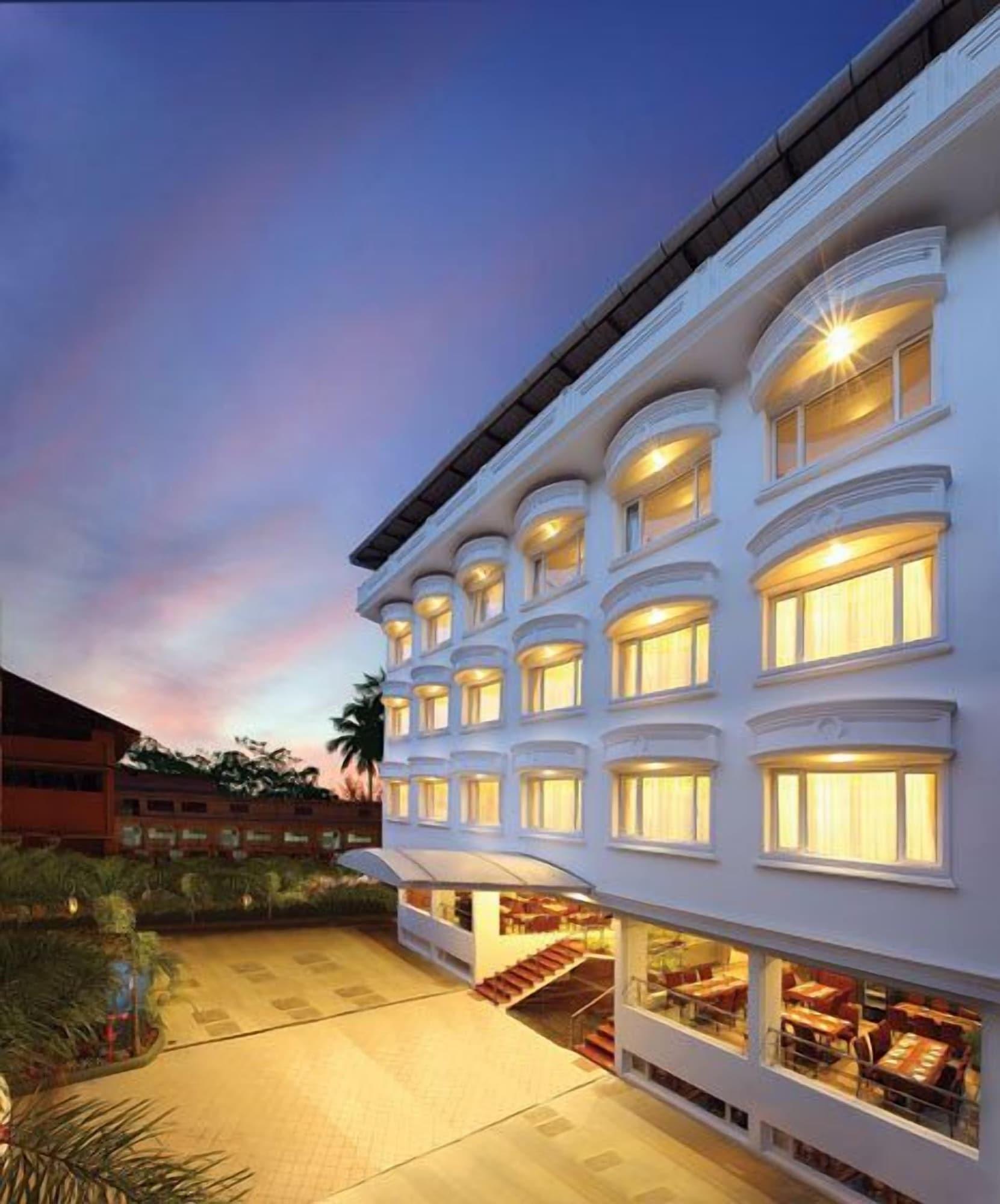 Varios Cochin Palace