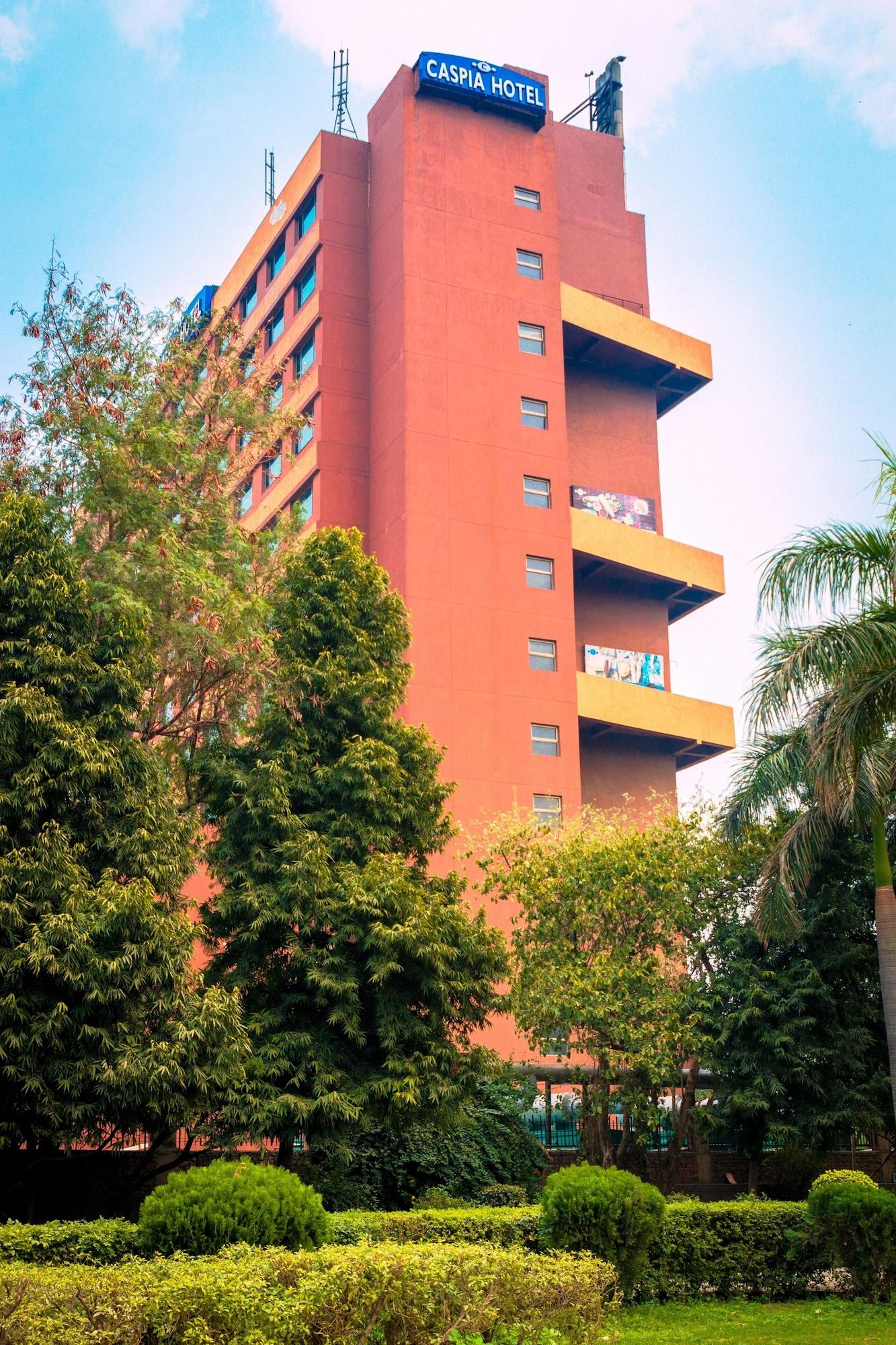 Vista Exterior Caspia Hotel New Delhi Shalimar Bagh