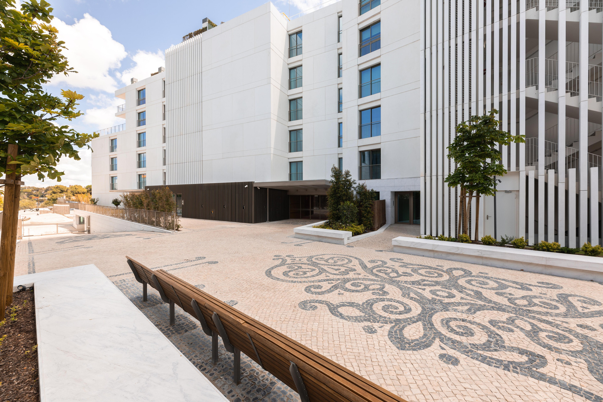 Vista Exterior Legacy Hotel Cascais, Curio Collection By Hilton
