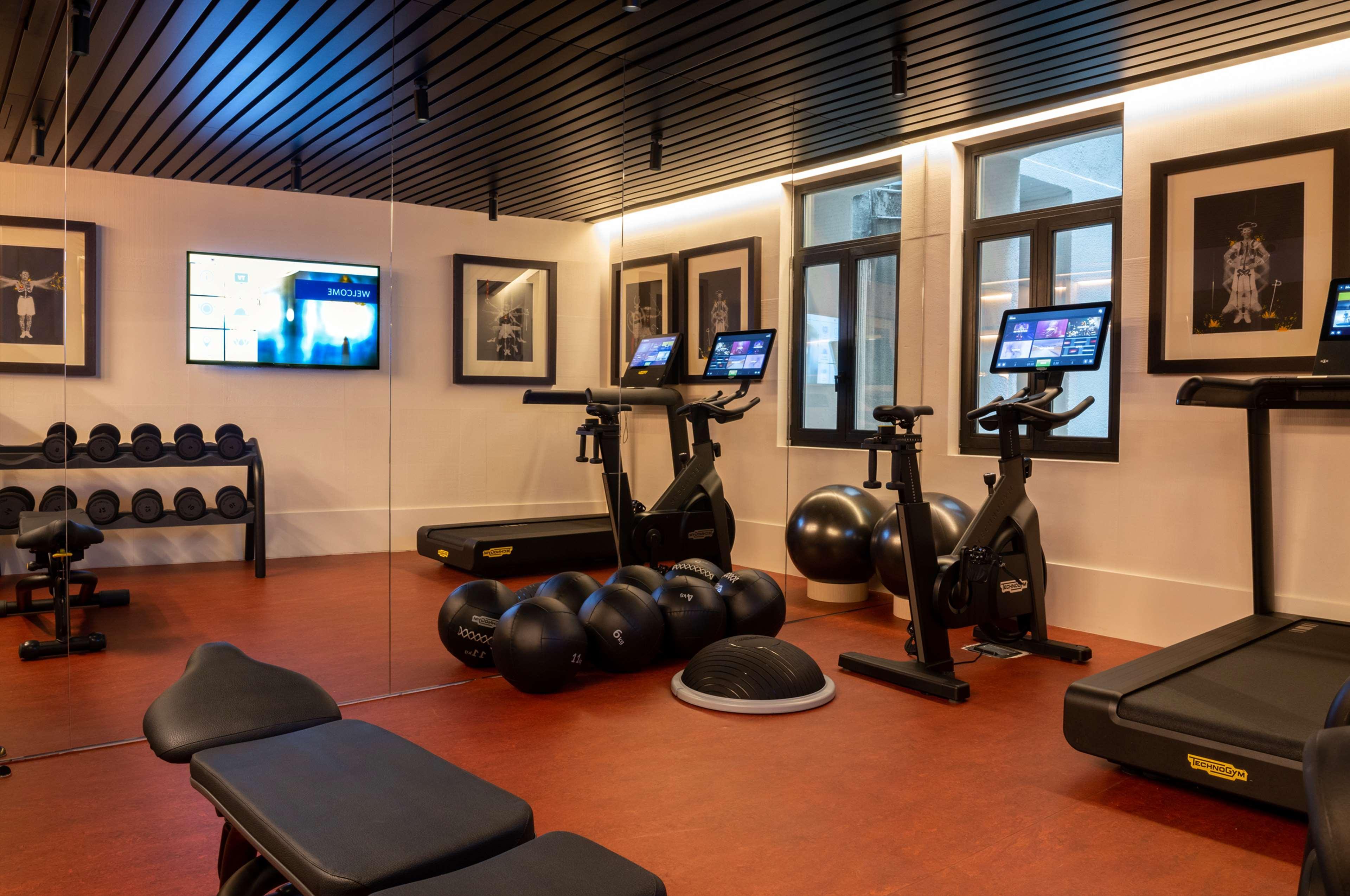 Gimnasio Hotel Montera Madrid, Curio Collection By Hilton