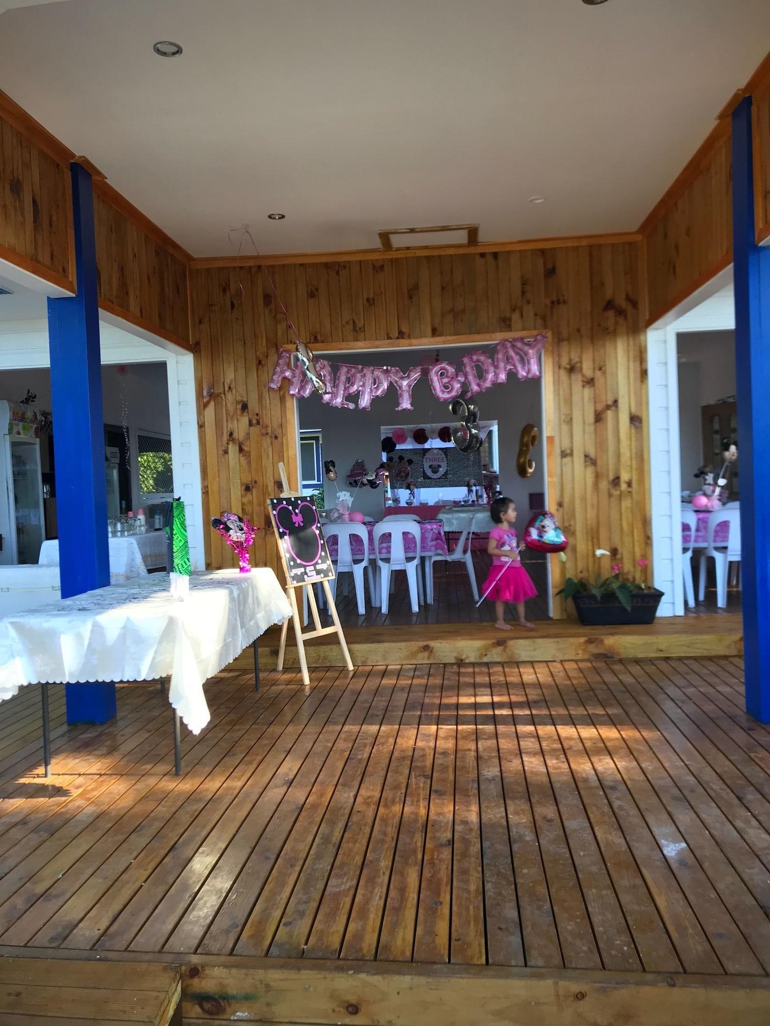 Bar/Salón Ulalei Lodge