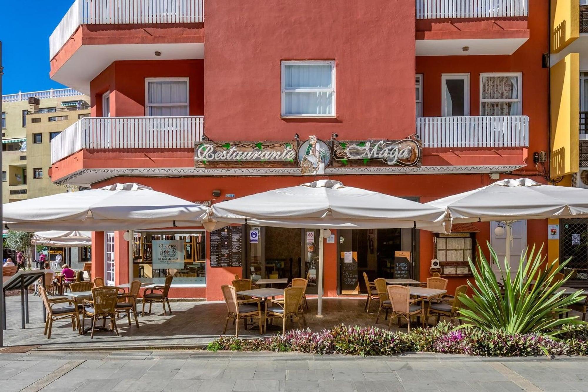 Vista Exterior Hotel Maga
