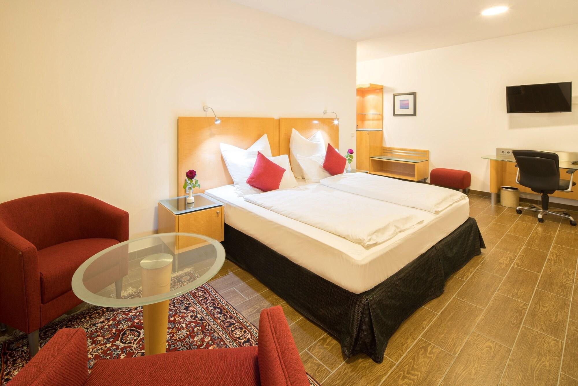 Varios Taba Hotel
