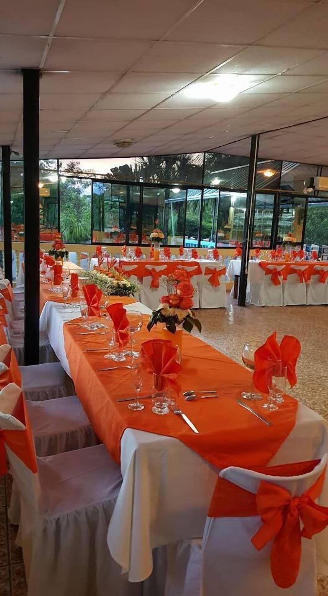 Restaurant Hostería Las Heliconias