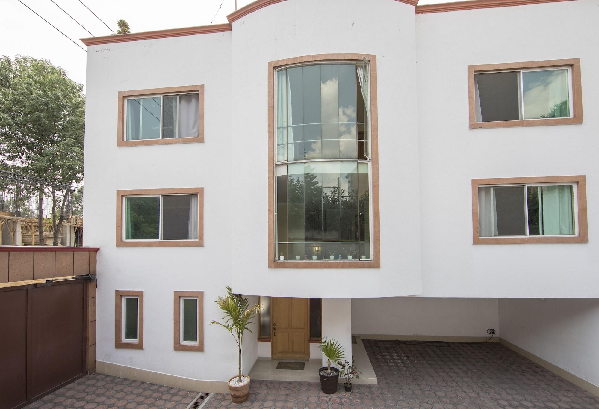 Vista Exterior Casa Hidalgo