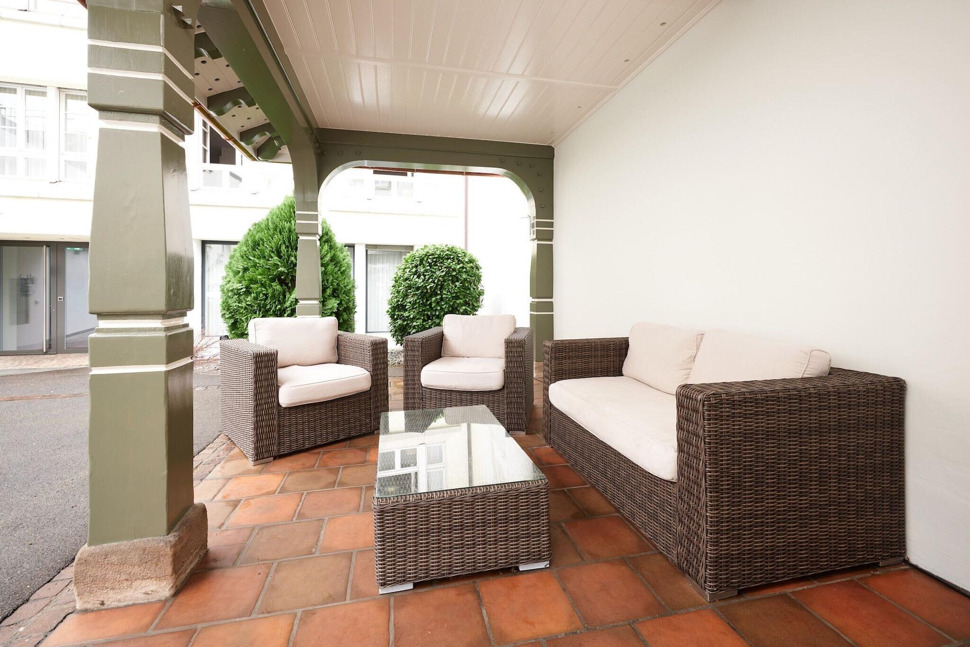 Vista Exterior Central City Hotel Rochat