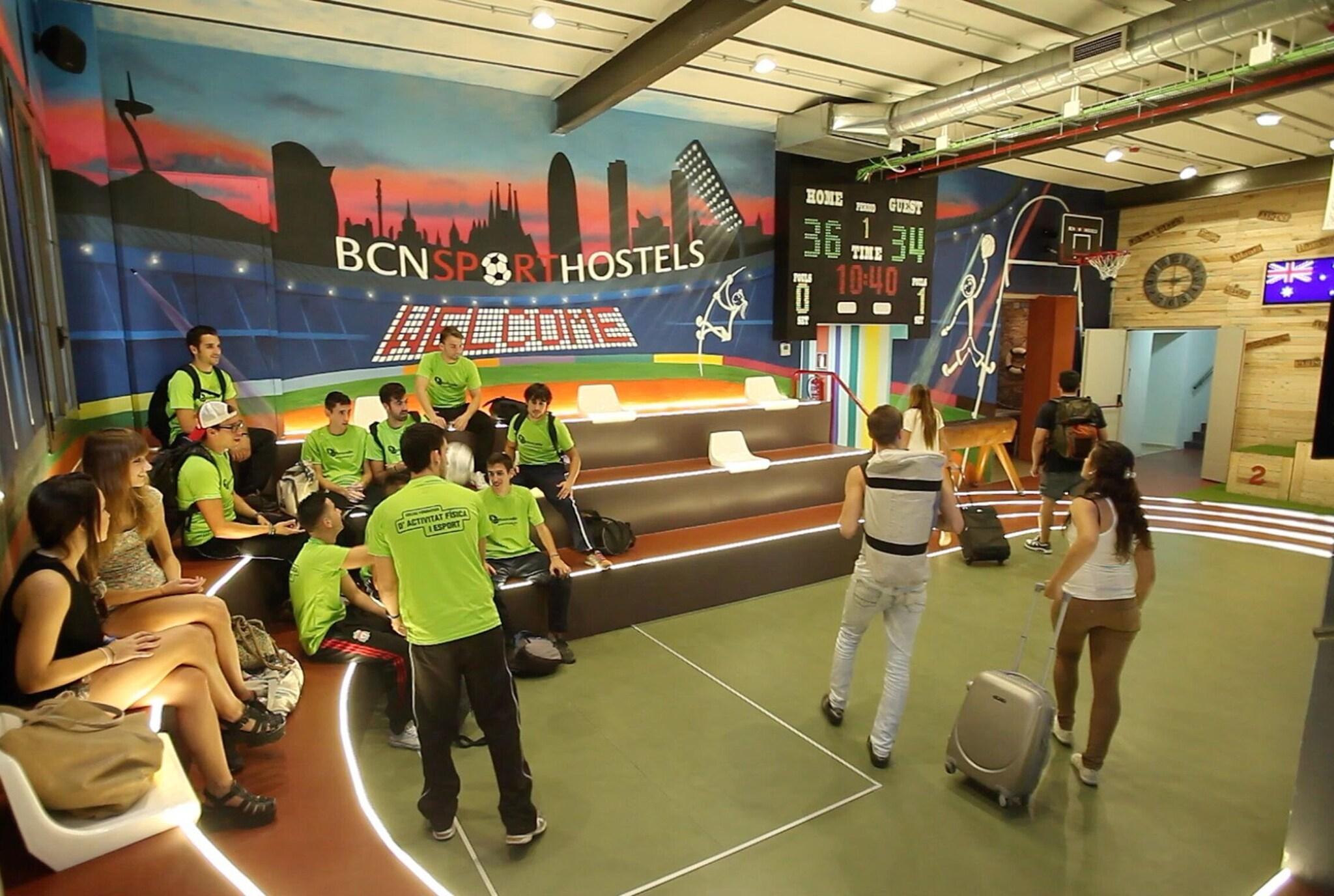 Varios Bcnsporthostels