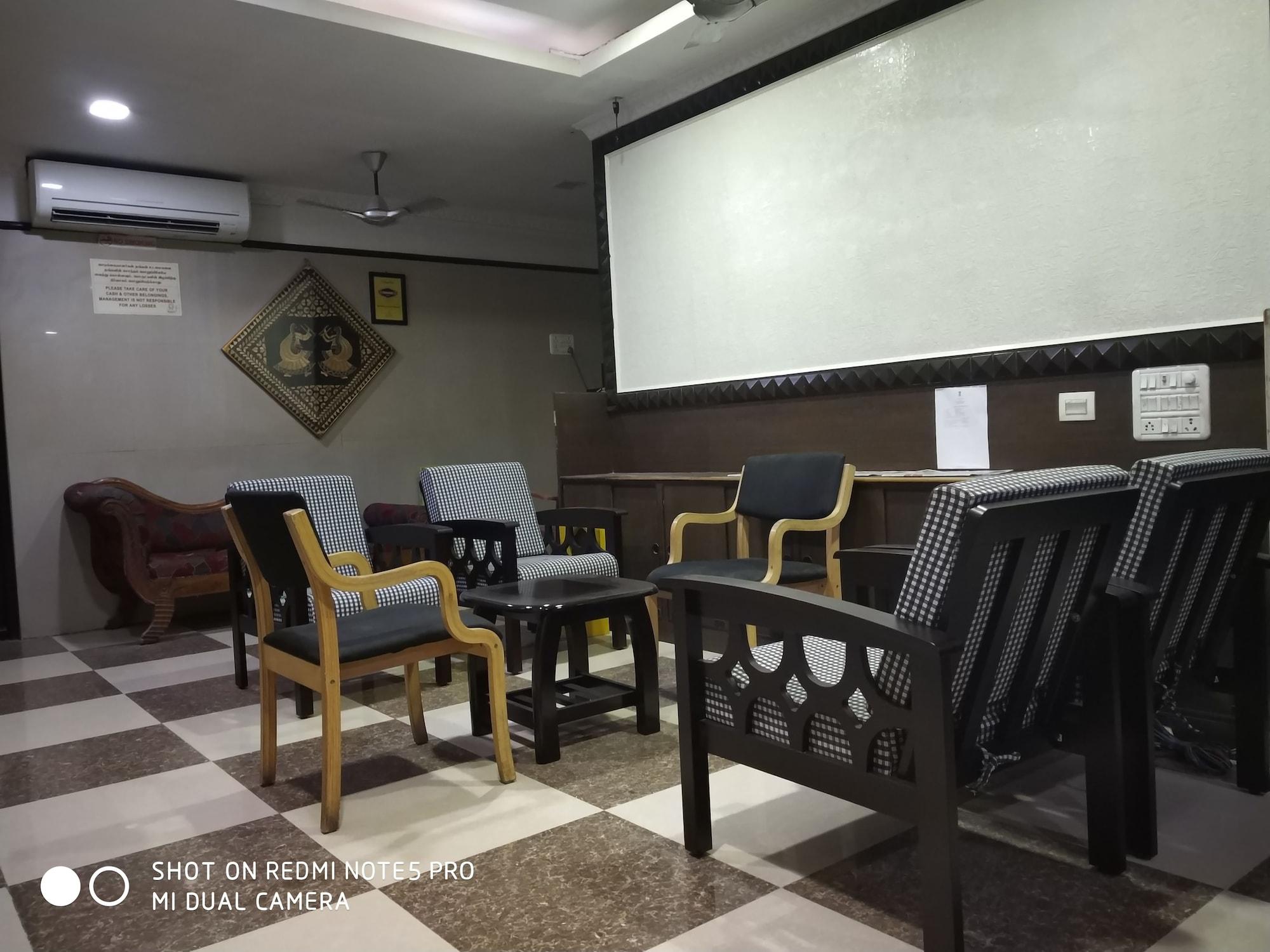 Vista Lobby Season 4 Residences - Teynampet