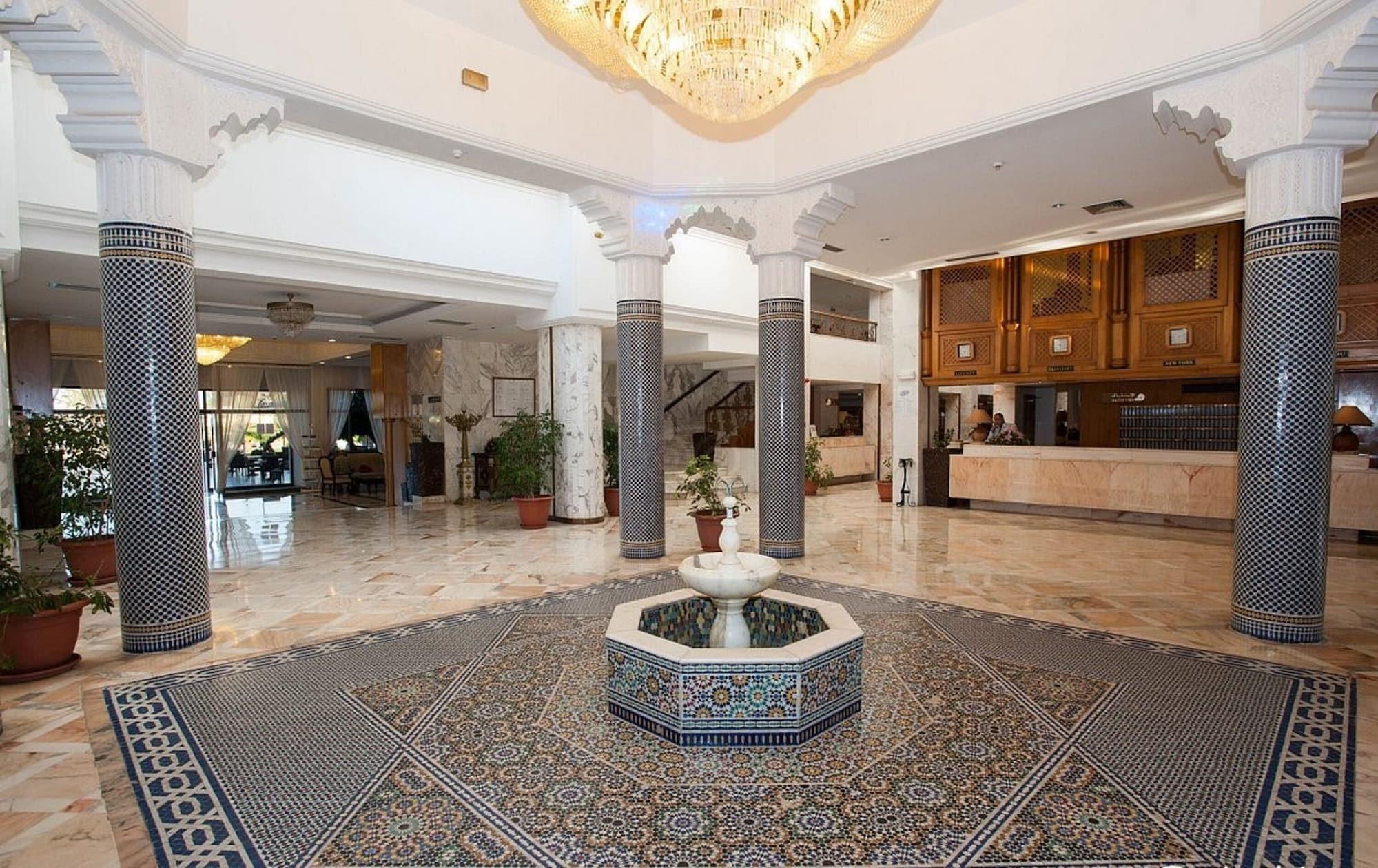 Vista Lobby Hotel Riviera - Family Only
