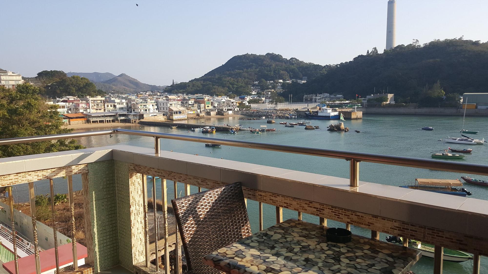 Playa Man Lai Wah Resort
