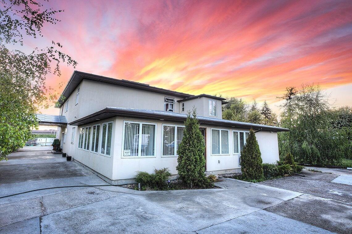 Varios Villa Maria Country Inn