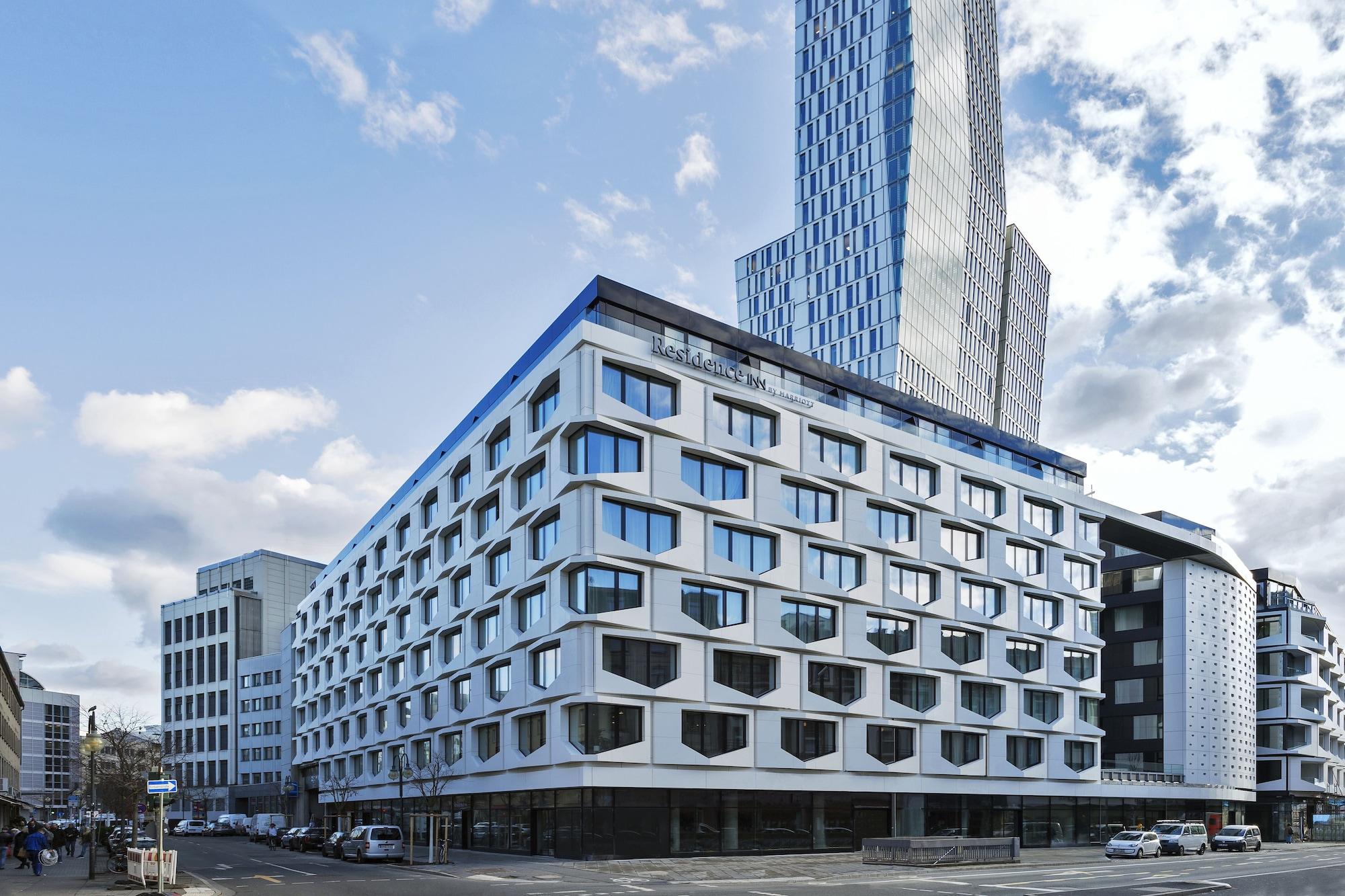 Vista Exterior Residence Inn by Marriott Frankfurt City Center