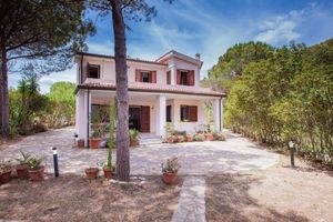 Alquiler Vacacional - PINE CONE DIRECT ACCESS TO THE BEACH ( NO WIFI ) CIN IT091063C2000S5156