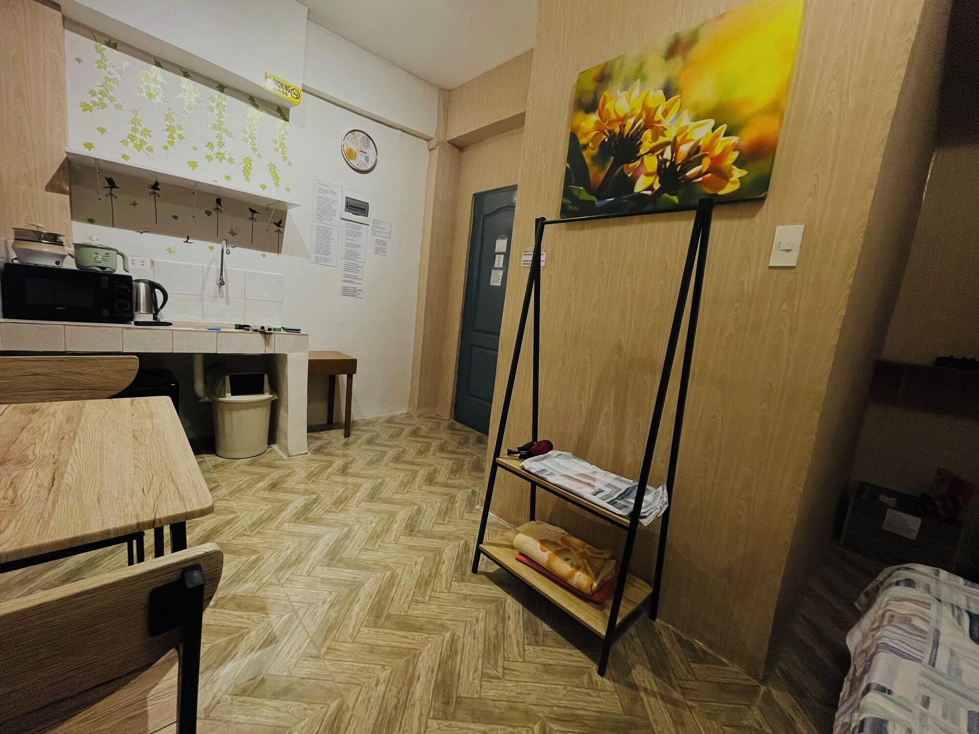 Equipamiento de Habitación 83 F. Bautista St