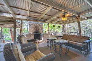 Arriendo temporal - Kerrville Area Home w/ Outdoor Entertainment Space