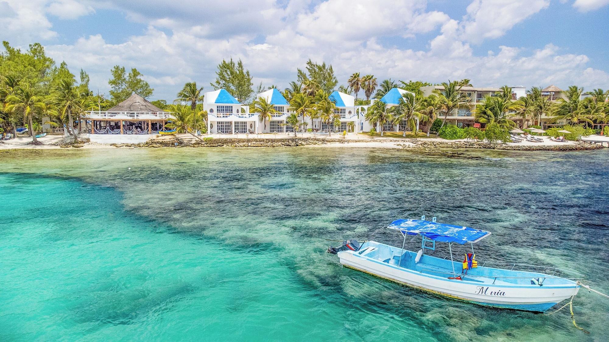 Playa Casa Cenote Hotel