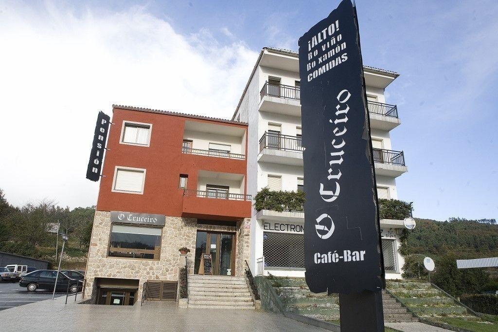 Varios Pensión O Cruceiro da Ulla