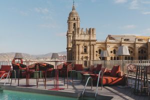 Paquete - Catalonia Molina Lario