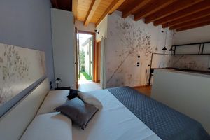 Alquiler Vacacional - Beautiful studio apartment with garden near city center and exhibition district