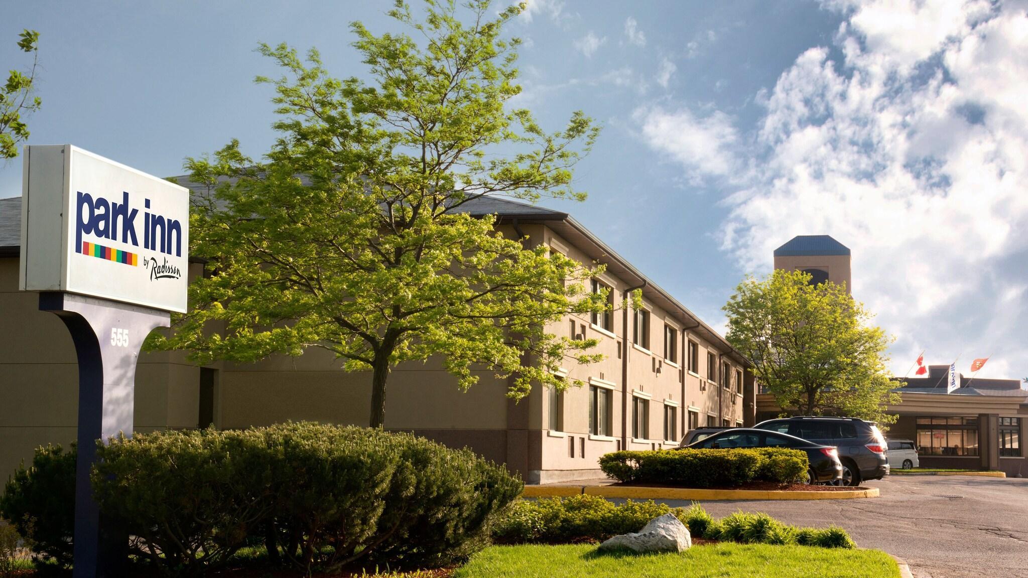 Vista Exterior Park Inn By Radisson Toronto - Markham