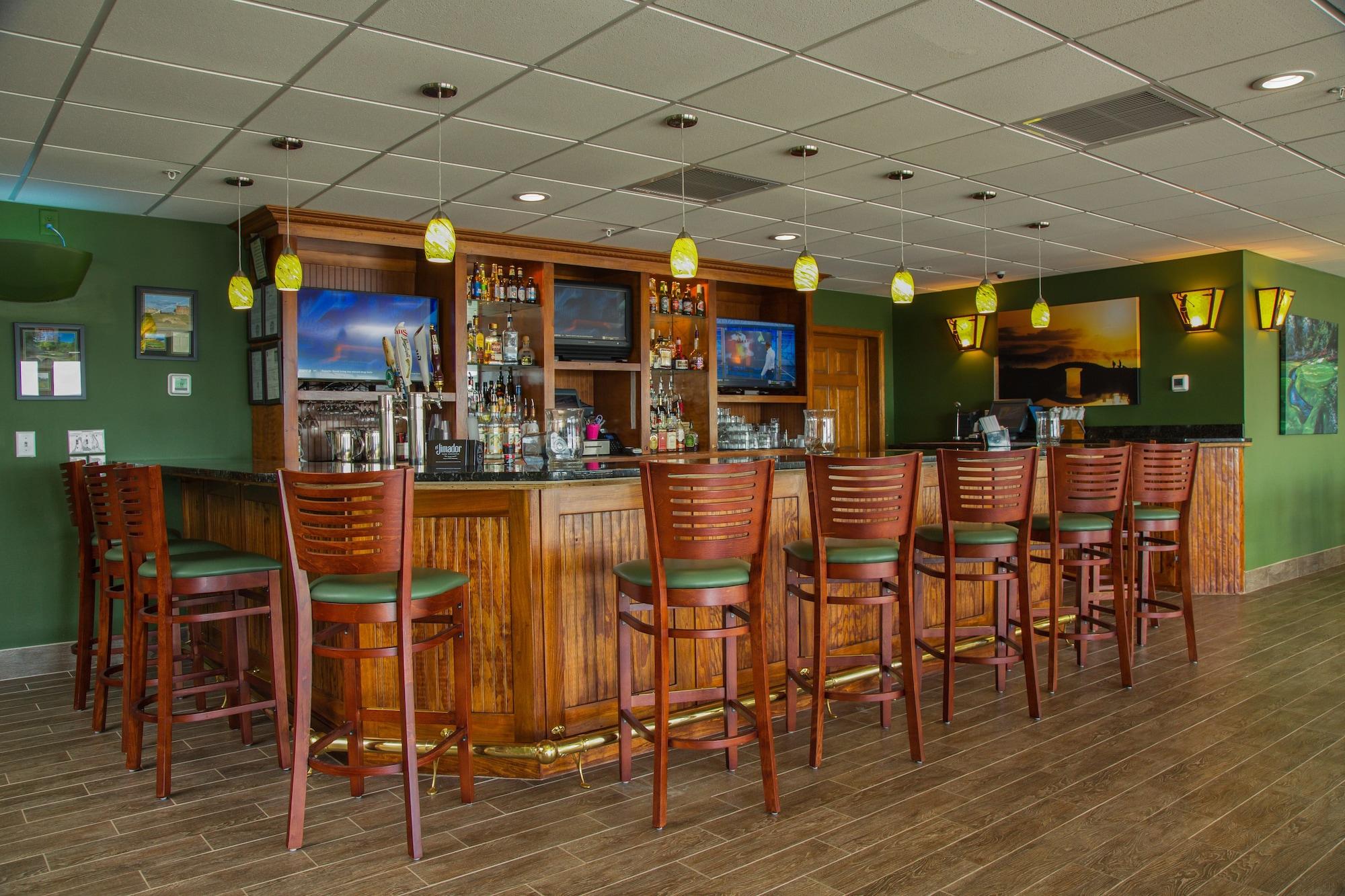 Restaurant Bay Watch Resort & Conference Center