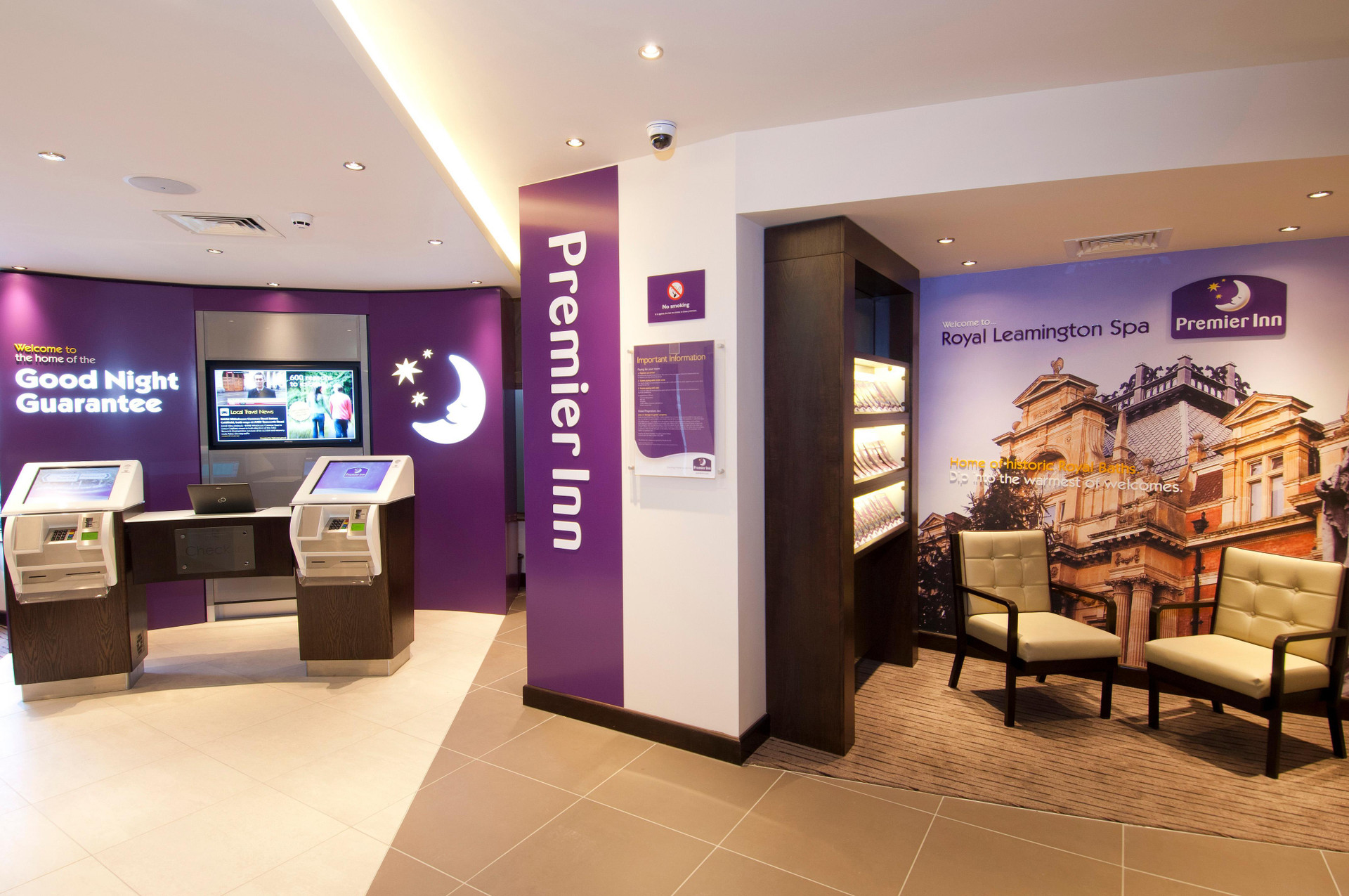 Vista Lobby Premier Inn Leamington Spa Town Centre