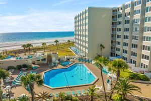 Renta Vacacional - Beach Front Ocean View Condo - Top of the Gulf 521