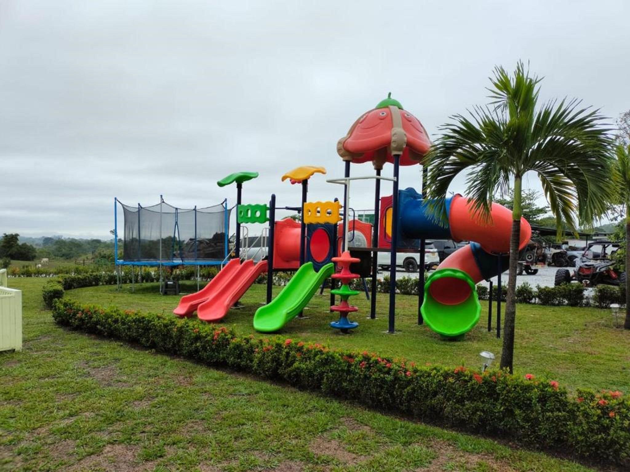Vista Exterior Hotel Arboreo Doradal