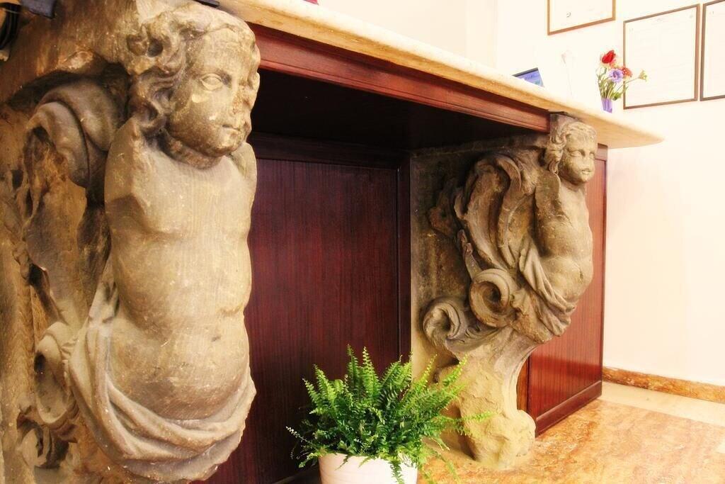 Vista Lobby Hotel Luna Rossa